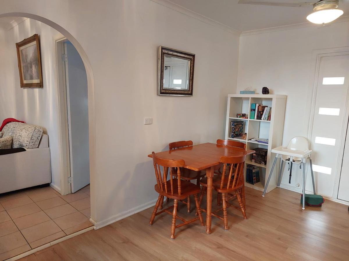 Lavender Cottage - At Home In Lightning Ridge Bagian luar foto